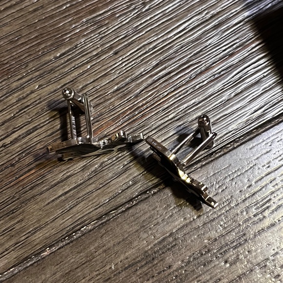 IOTA LINKS - CUFF LINKS  - BOSTON TERRIER  brand new in gift box - Picture 5 of 12